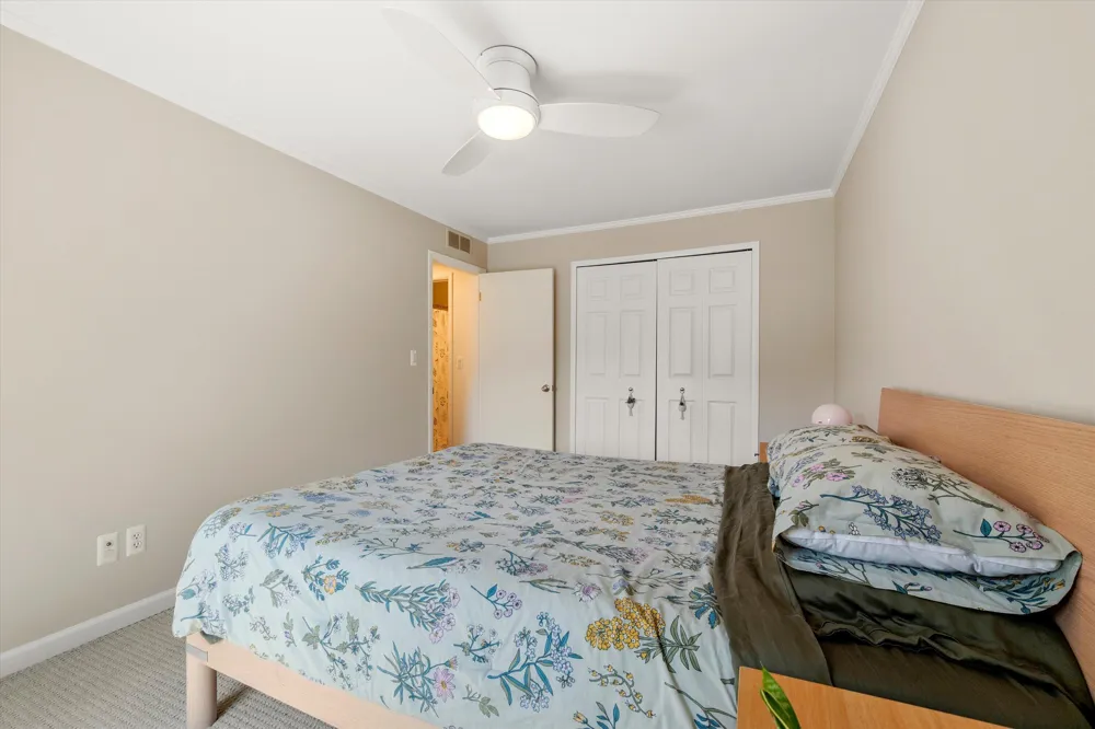2624 Fenwick Court Ann Arbor, MI 48104