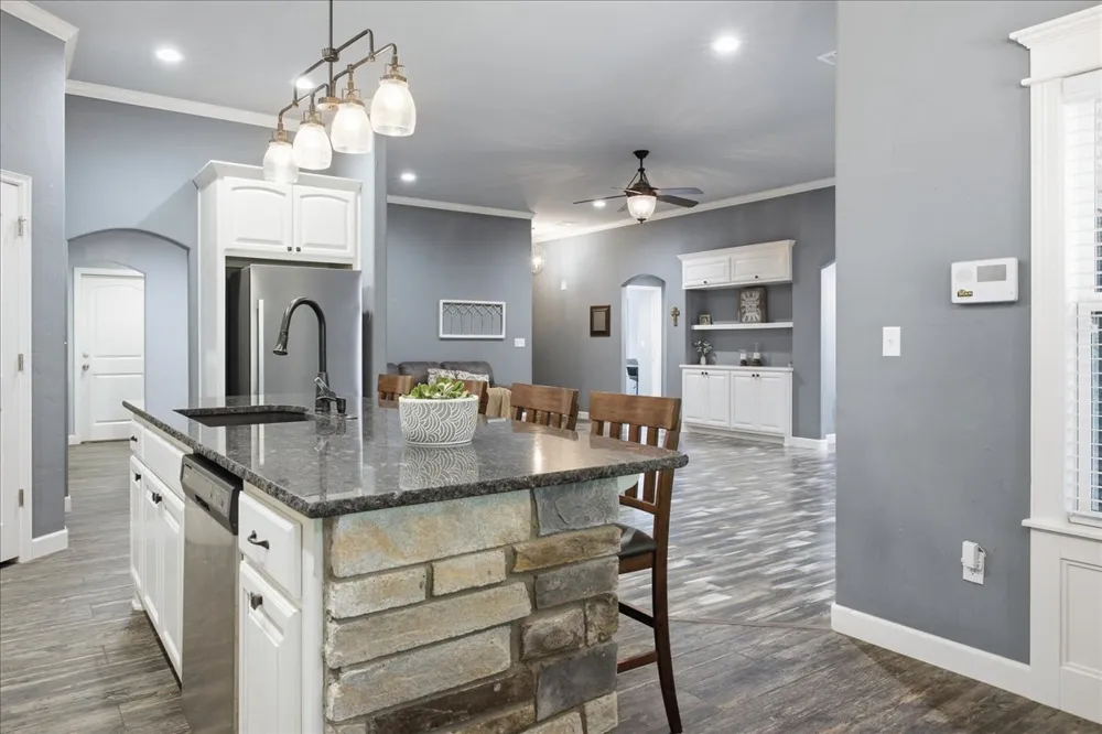 19412 S Mountain Lane Claremore, OK 74019