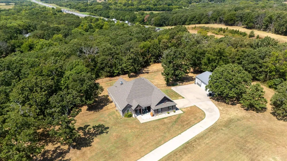 19412 S Mountain Lane Claremore, OK 74019