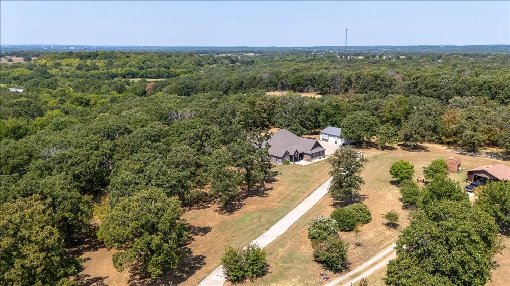 19412 S Mountain Lane Claremore, OK 74019