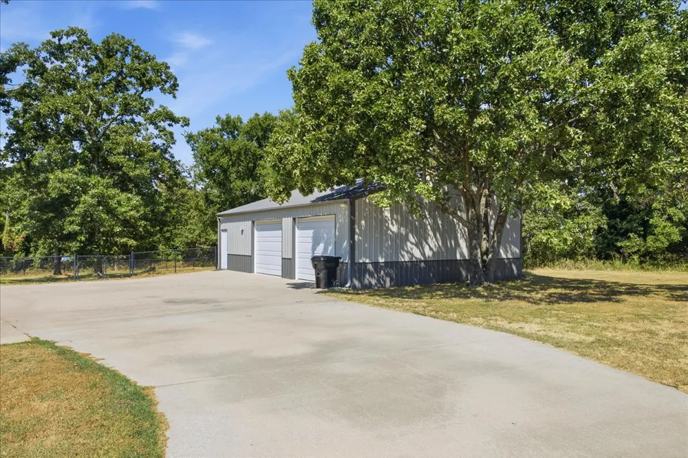 19412 S Mountain Lane Claremore, OK 74019