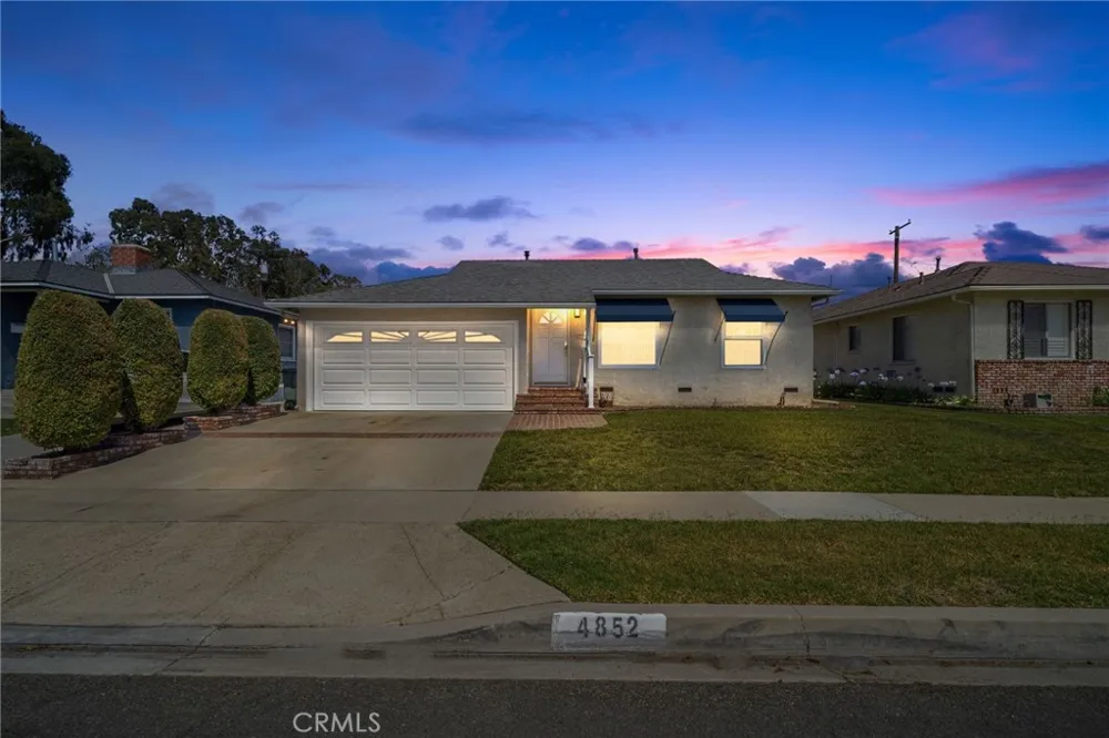 4852 Coldbrook Lakewood, CA 90713
