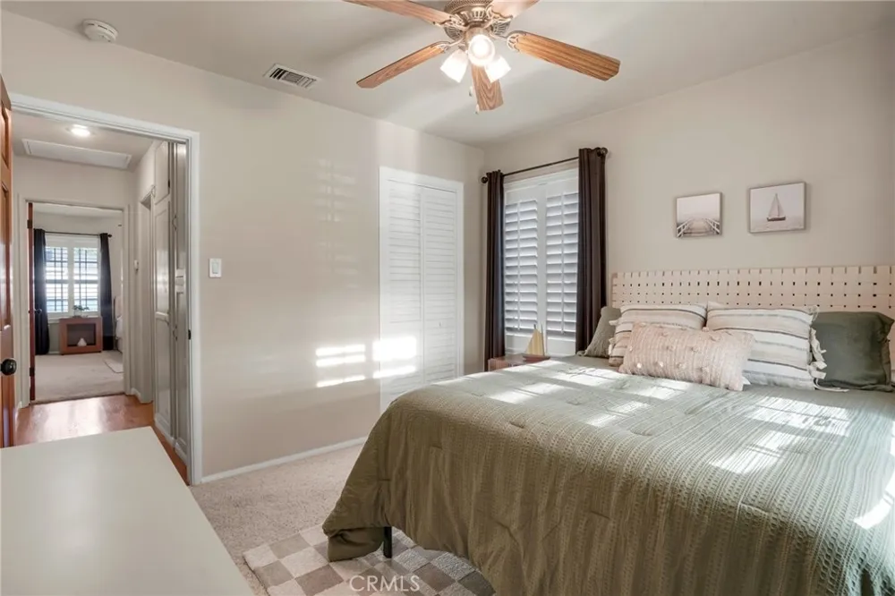 4852 Coldbrook Lakewood, CA 90713