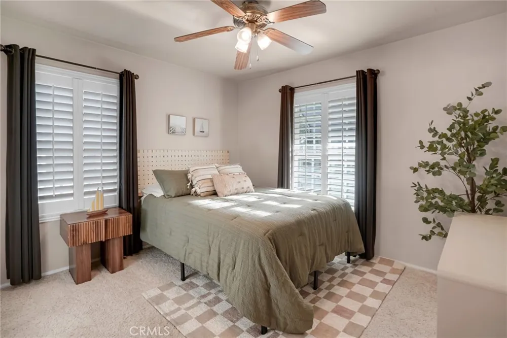 4852 Coldbrook Lakewood, CA 90713