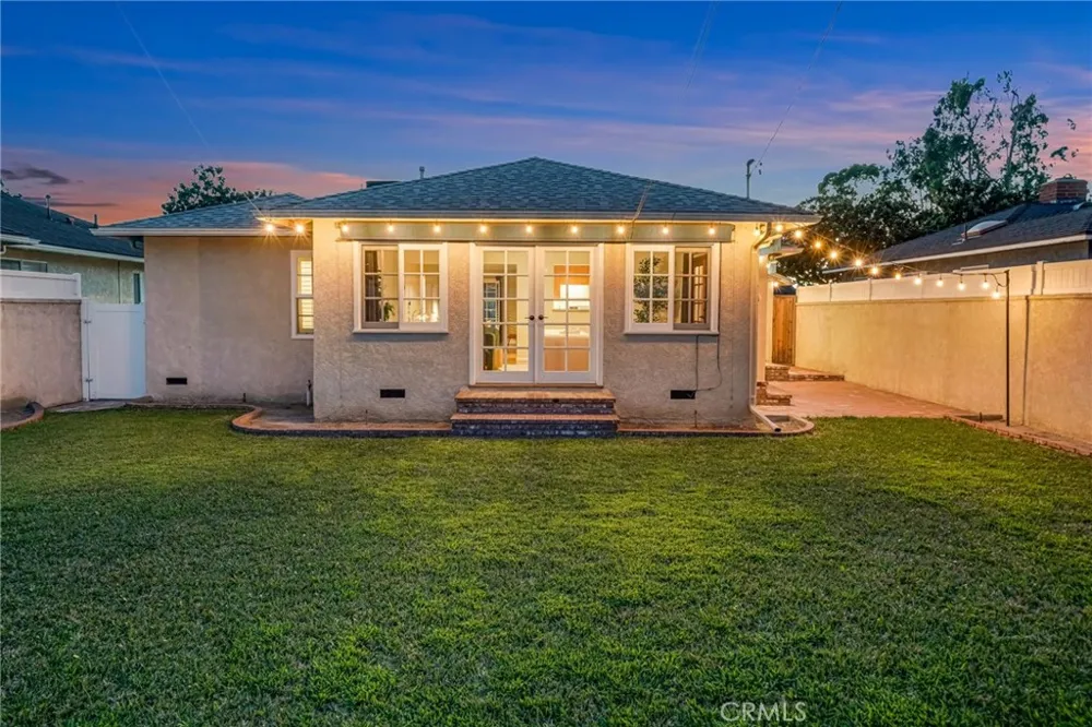 4852 Coldbrook Lakewood, CA 90713
