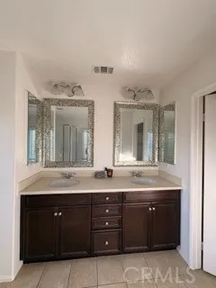 527 Via De La Paz Palm Desert, CA 92211