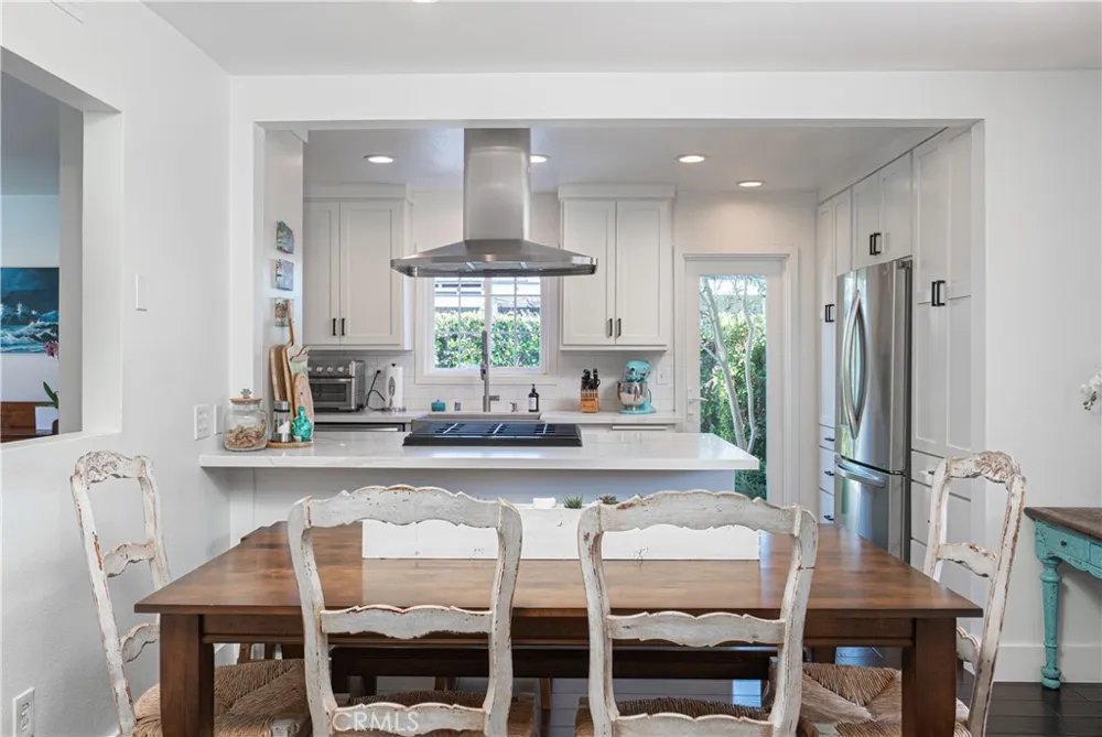 2745 Drake Costa Mesa, CA 92626