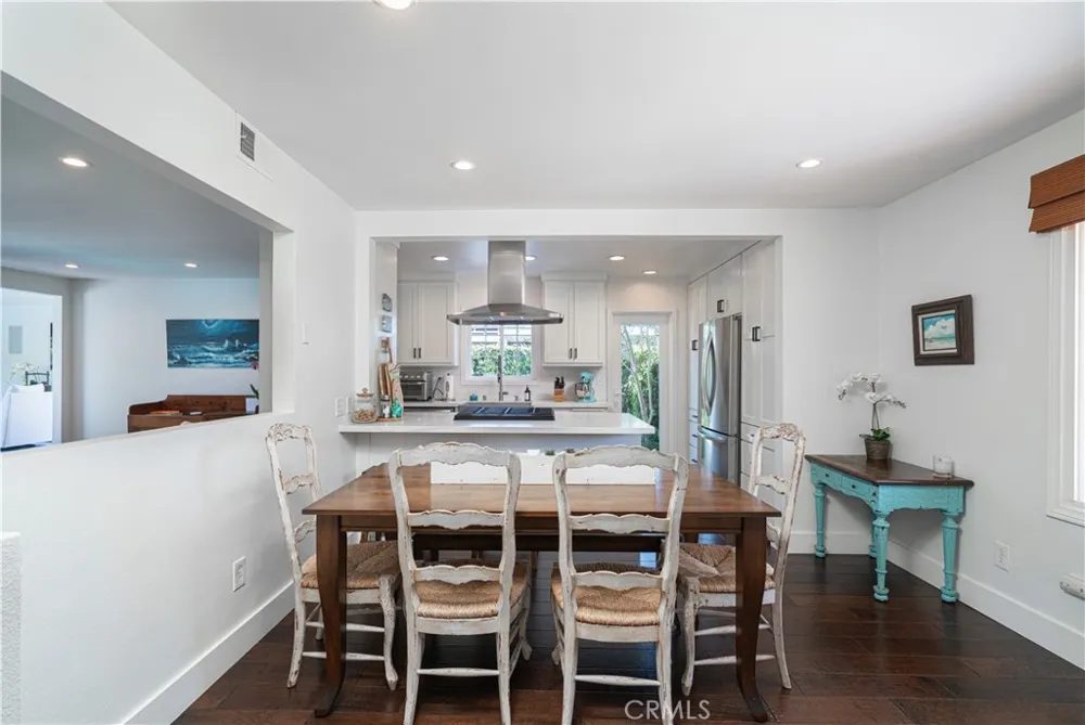 2745 Drake Costa Mesa, CA 92626
