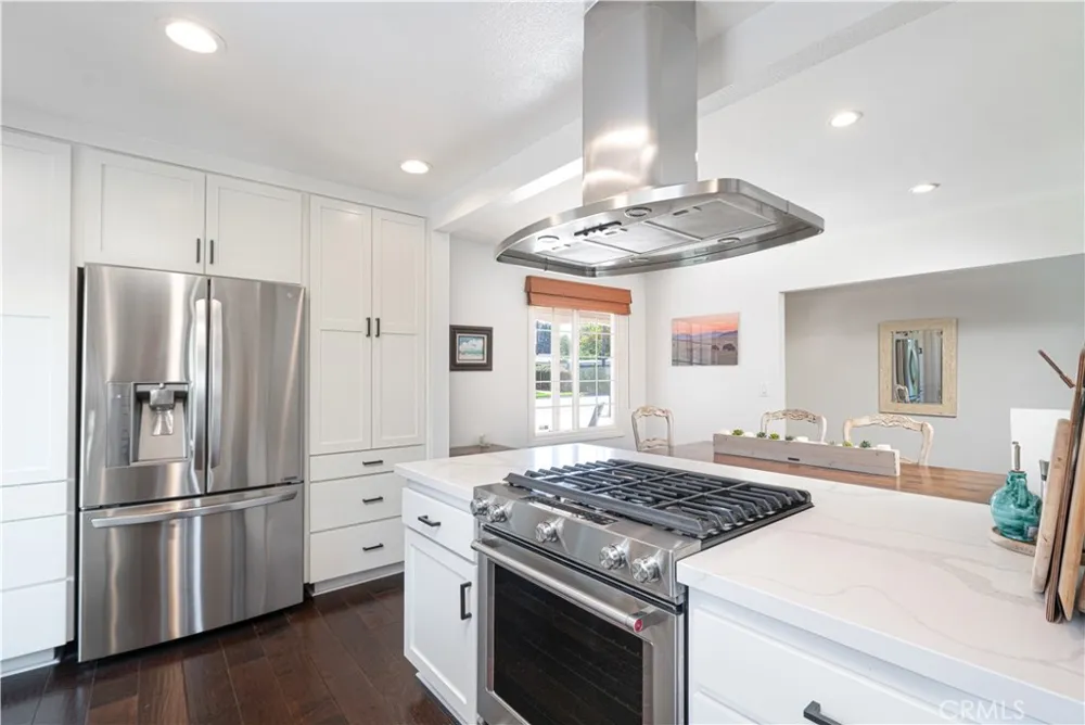 2745 Drake Costa Mesa, CA 92626