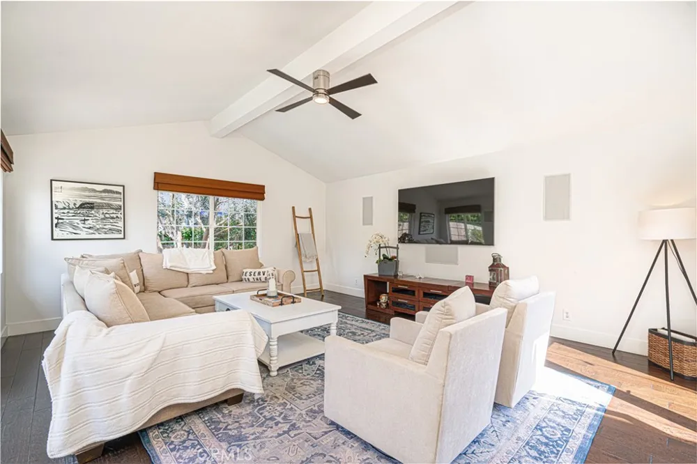 2745 Drake Costa Mesa, CA 92626