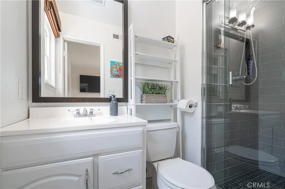 2745 Drake Costa Mesa, CA 92626