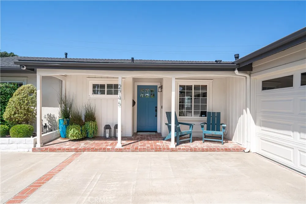 2745 Drake Costa Mesa, CA 92626