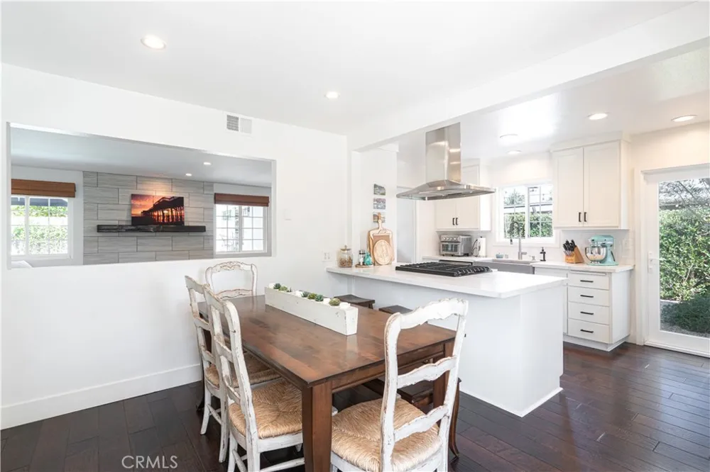 2745 Drake Costa Mesa, CA 92626