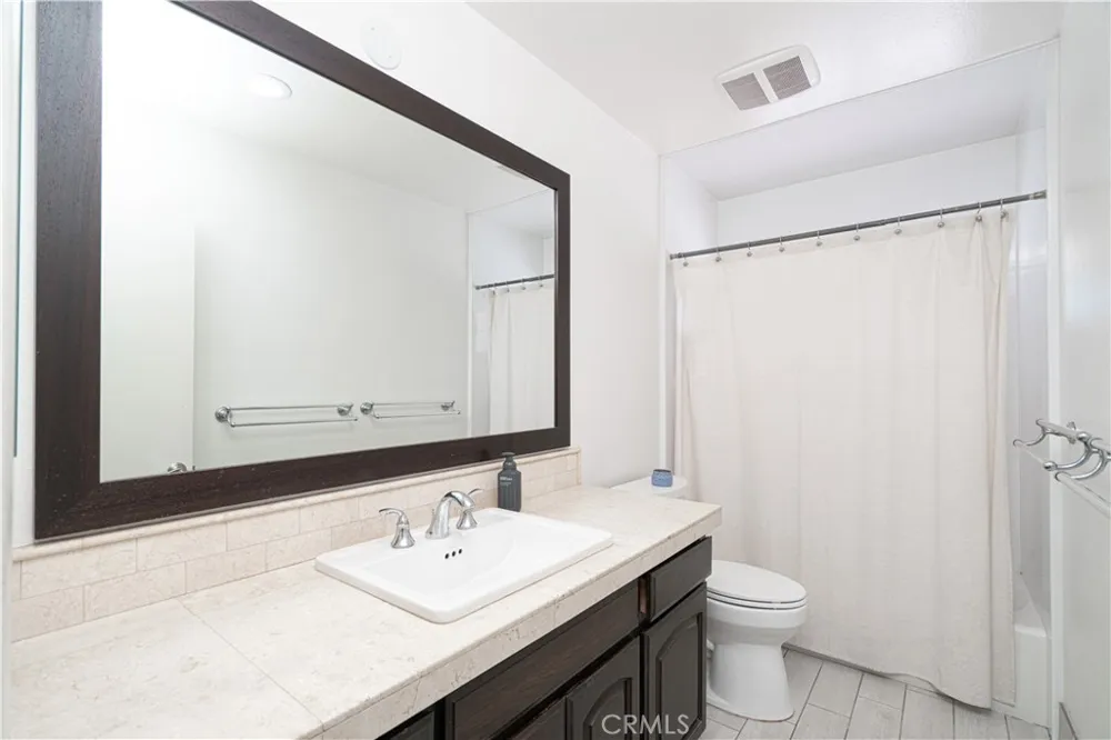 2745 Drake Costa Mesa, CA 92626