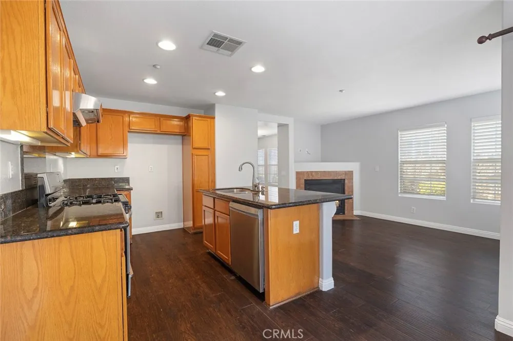 3661 Hawks Brea, CA 92823