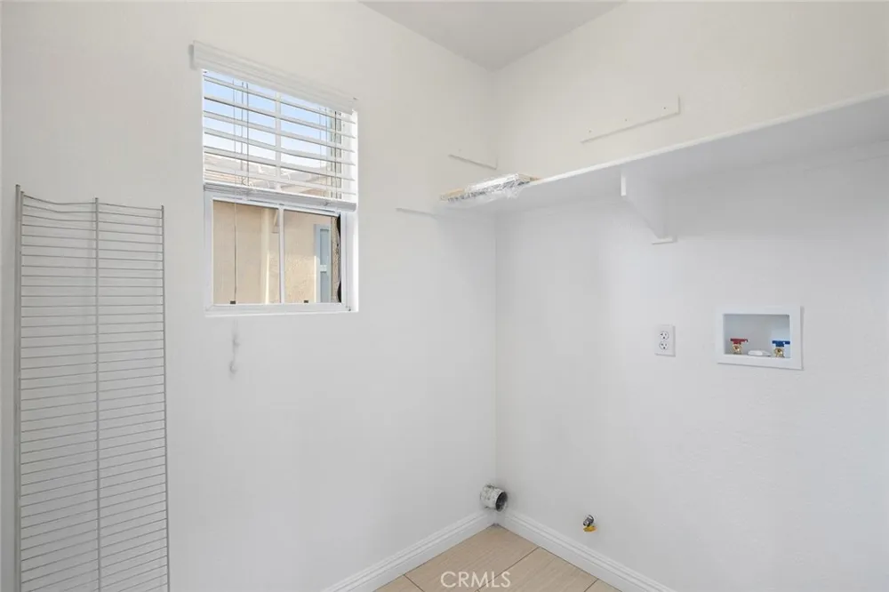 3661 Hawks Brea, CA 92823