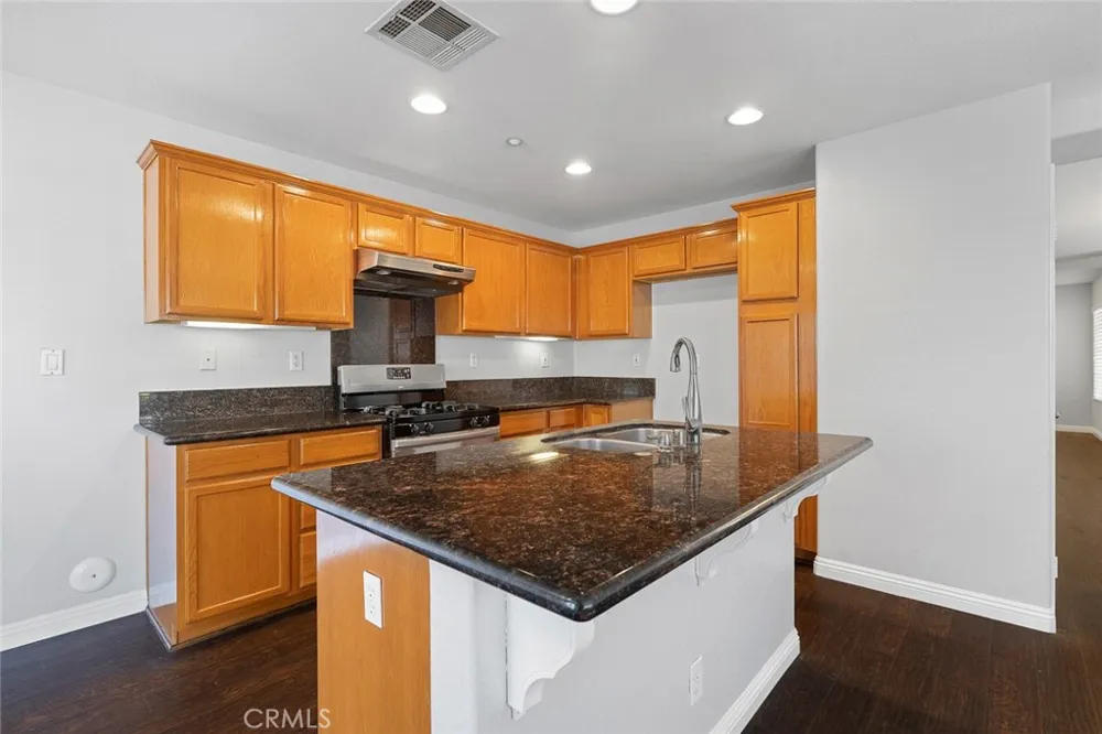 3661 Hawks Brea, CA 92823