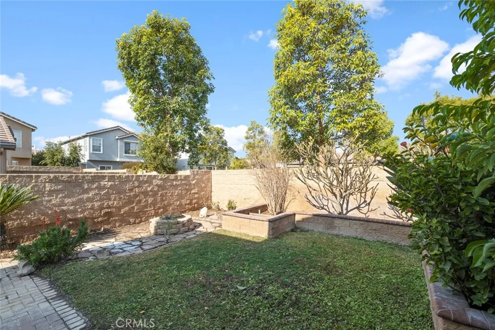 3661 Hawks Brea, CA 92823