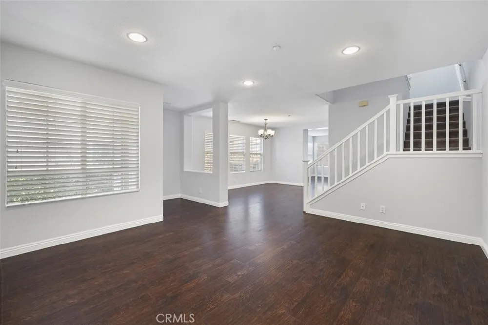 3661 Hawks Brea, CA 92823