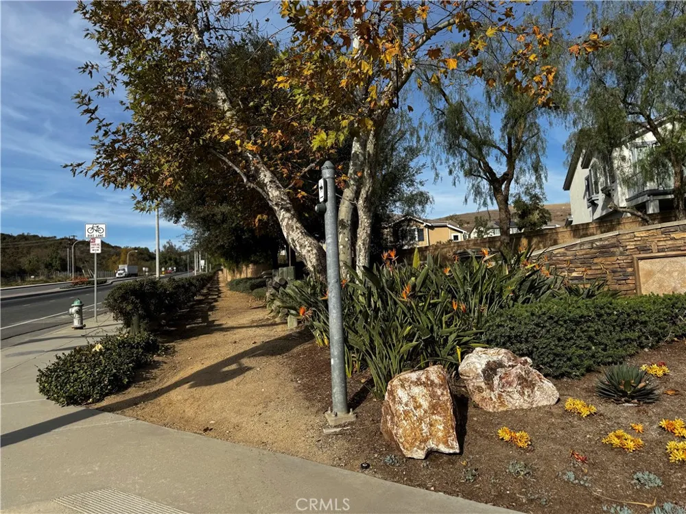 3661 Hawks Brea, CA 92823