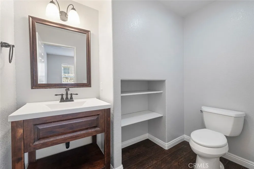 3661 Hawks Brea, CA 92823