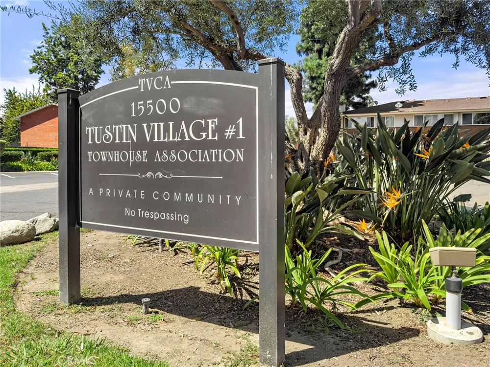 15500 Tustin Village #25 Tustin, CA 92780