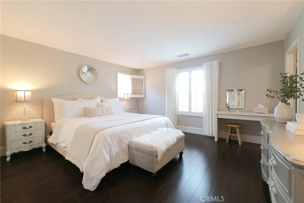 7026 Village Eastvale, CA 92880