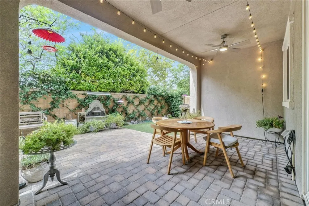 7026 Village Eastvale, CA 92880