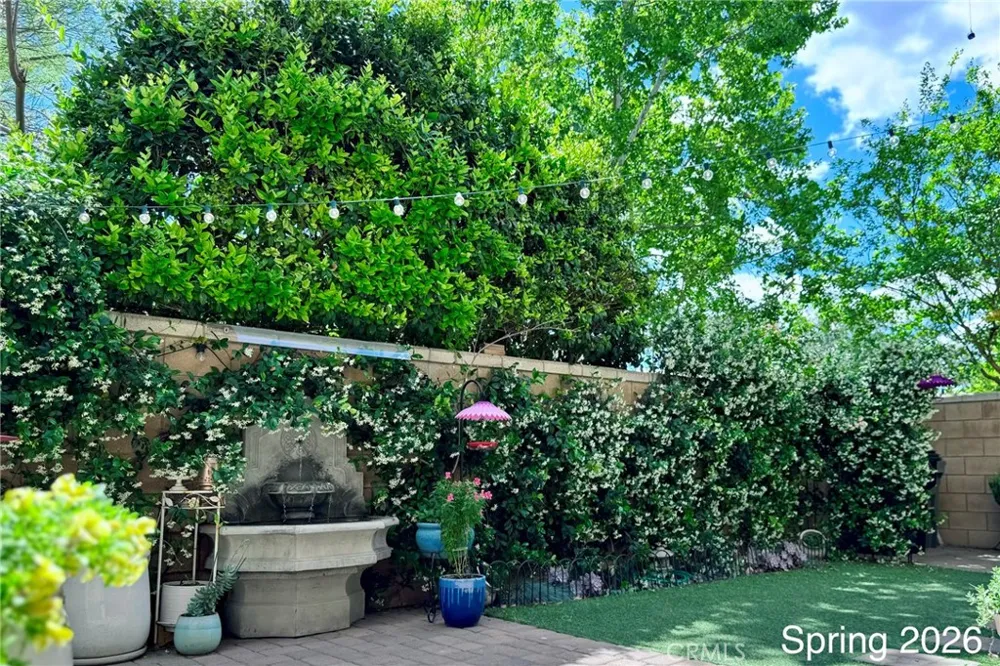 7026 Village Eastvale, CA 92880