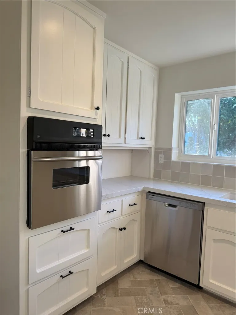 720 Circle Drive Santa Barbara, CA 93108