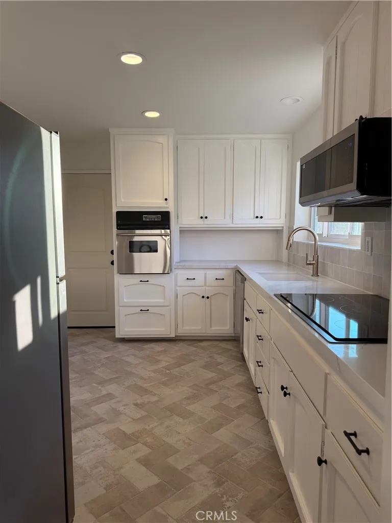 720 Circle Drive Santa Barbara, CA 93108