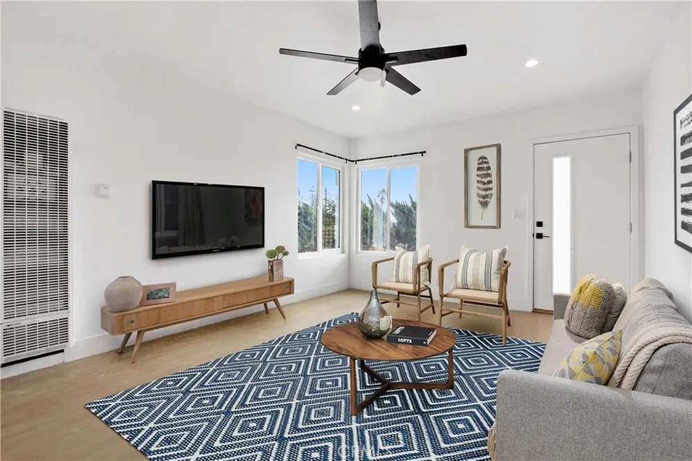 5529 Dairy Long Beach, CA 90805