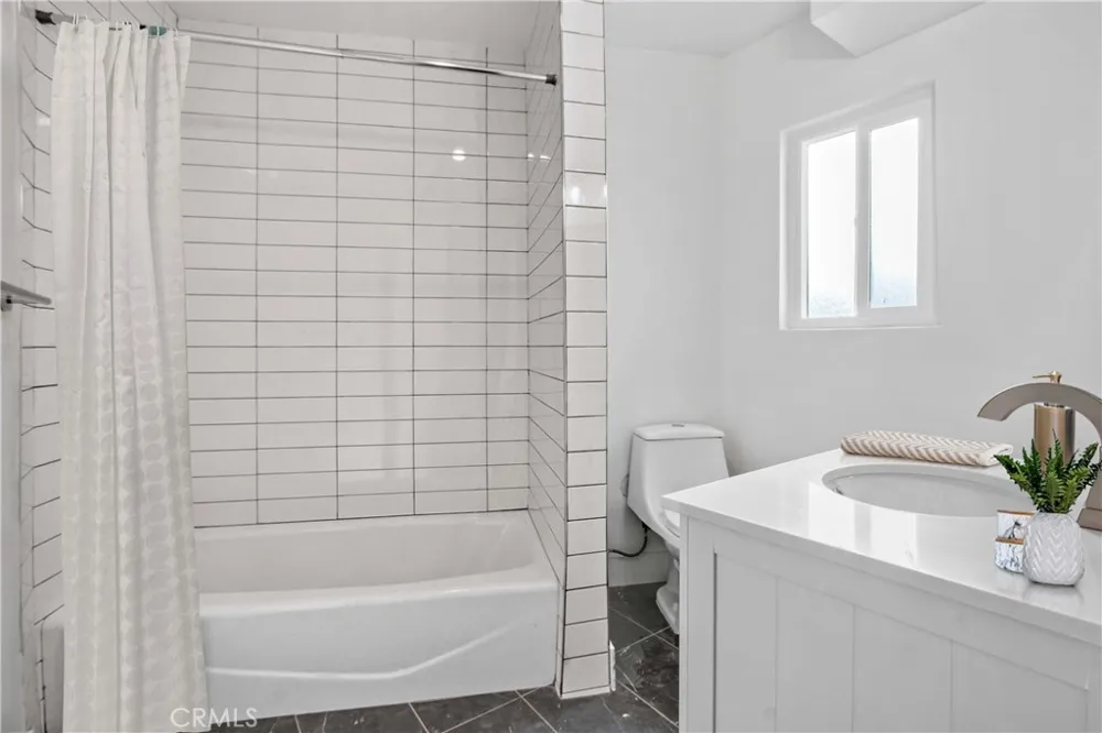 5529 Dairy Long Beach, CA 90805