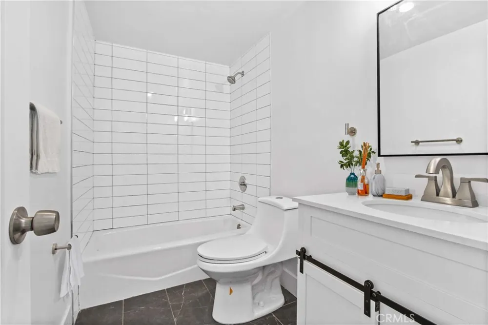 5529 Dairy Long Beach, CA 90805