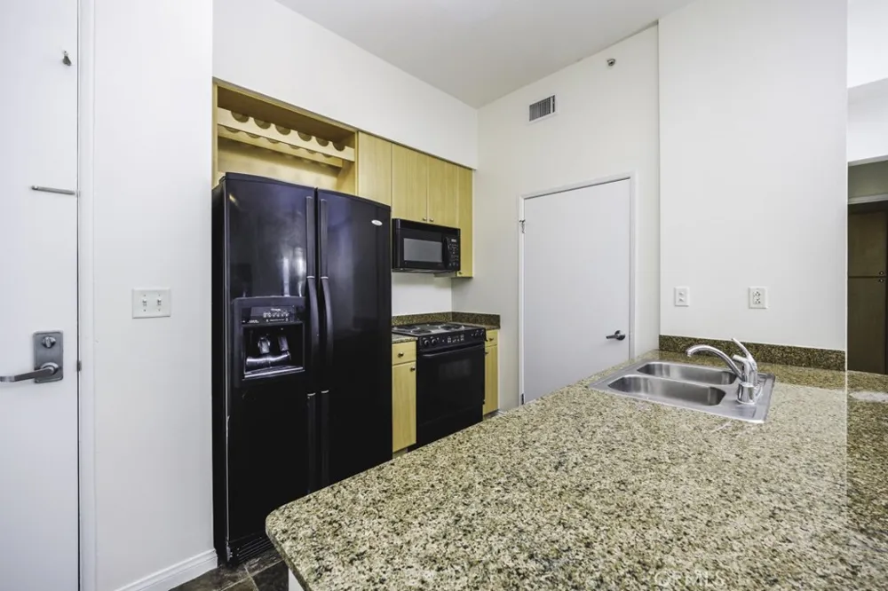 388 E Ocean Boulevard #1401 Long Beach, CA 90802