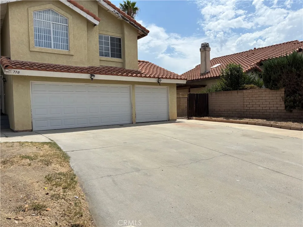 770 Regateo Hemet, CA 92543
