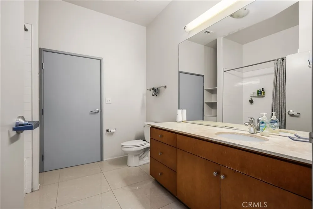435 W Center Street Promenade #226 Anaheim, CA 92805