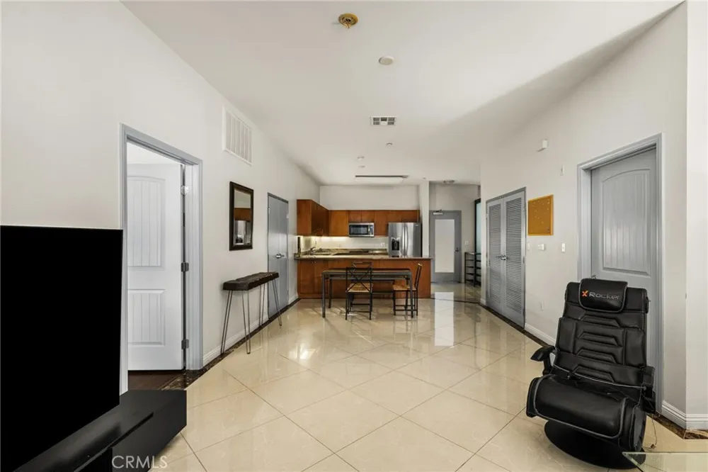 435 W Center Street Promenade #226 Anaheim, CA 92805