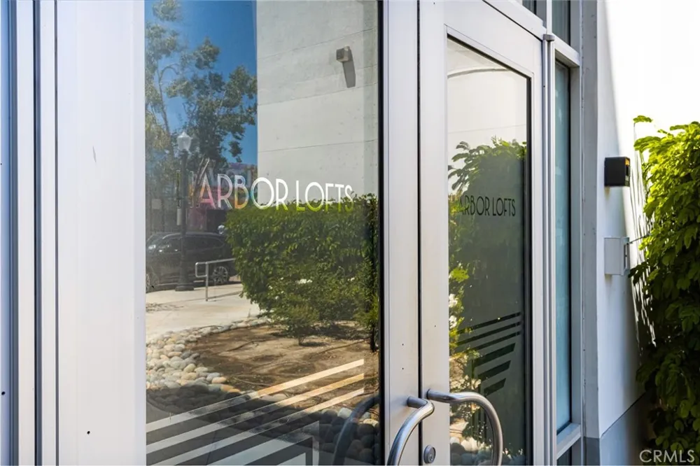 435 W Center Street Promenade #226 Anaheim, CA 92805