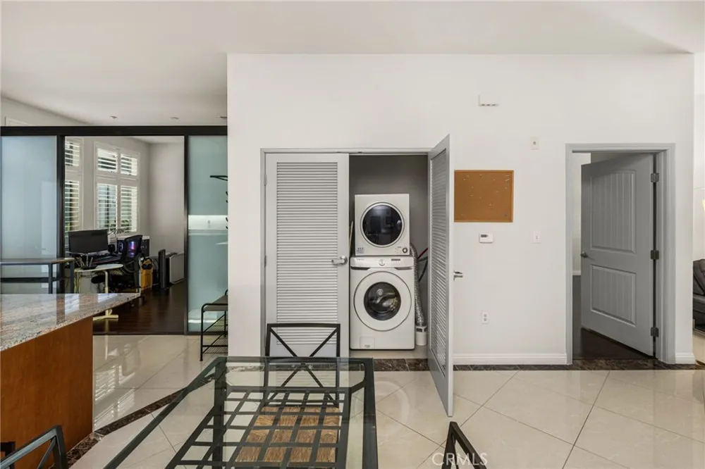 435 W Center Street Promenade #226 Anaheim, CA 92805