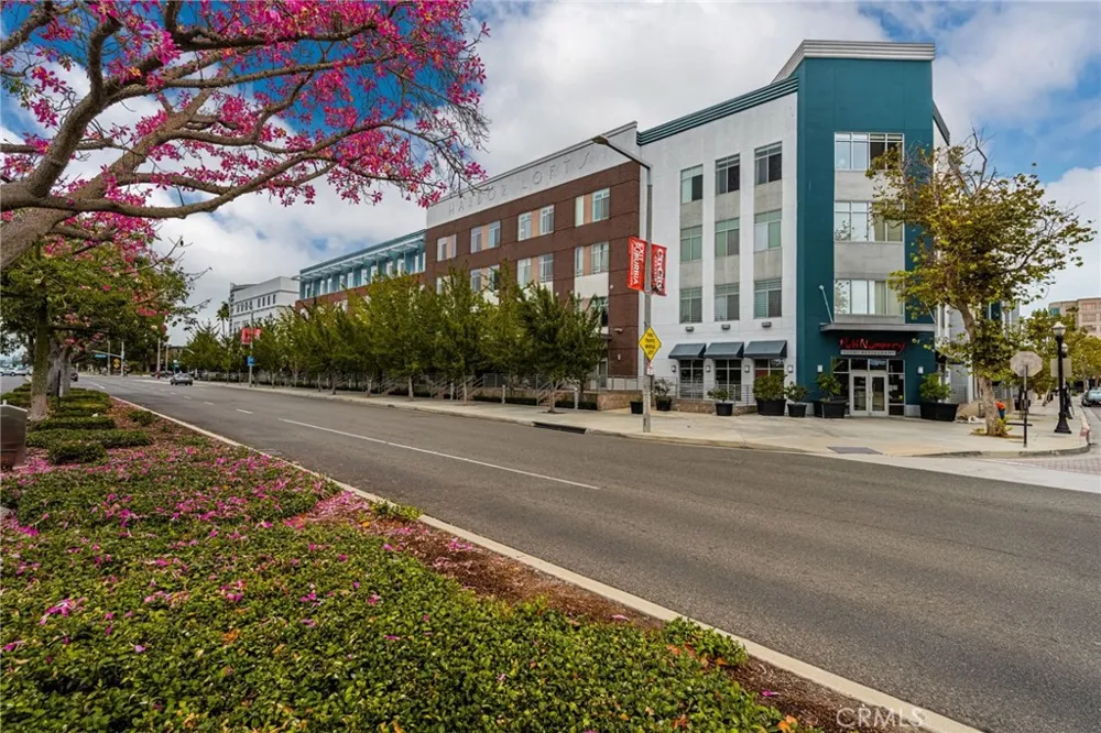 435 W Center Street Promenade #226 Anaheim, CA 92805