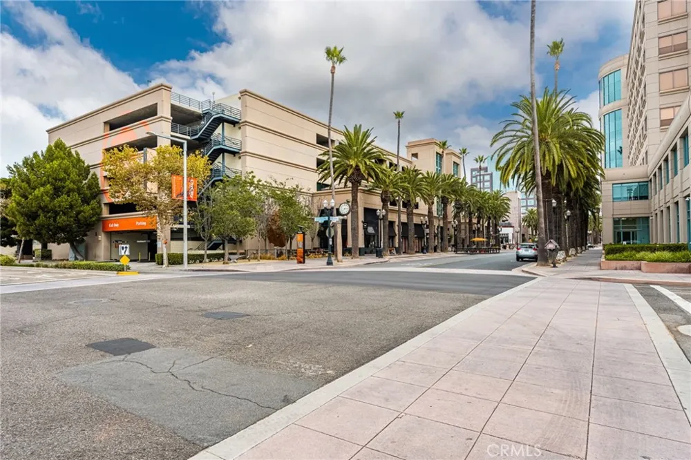 435 W Center Street Promenade #226 Anaheim, CA 92805