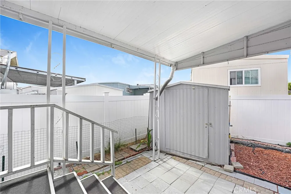 17705 S Western #64 Gardena, CA 90248
