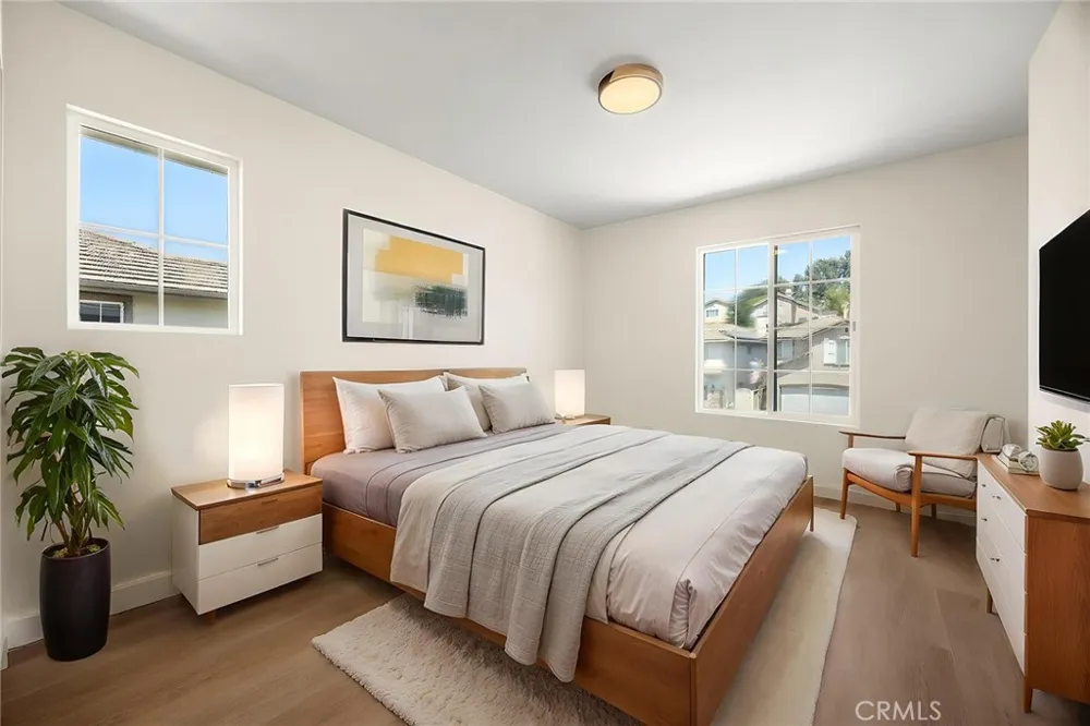 1023 S Brianna Way Anaheim Hills, CA 92808