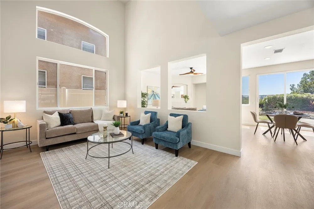 1023 S Brianna Way Anaheim Hills, CA 92808