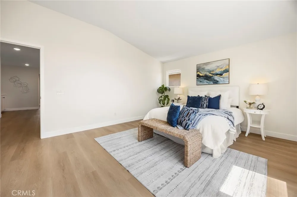 1023 S Brianna Way Anaheim Hills, CA 92808