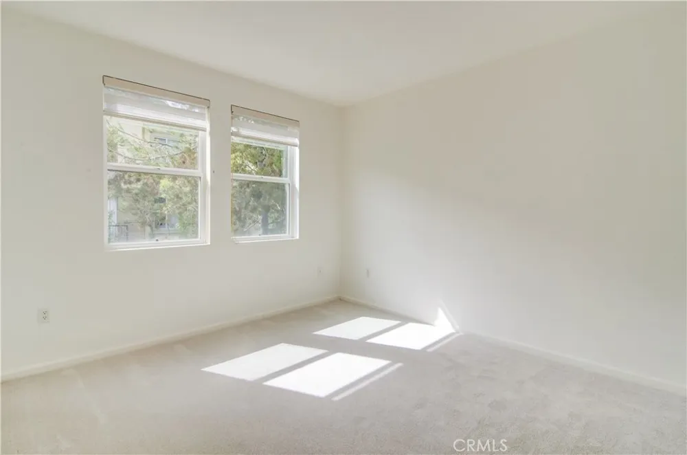 2358 Scholarship Irvine, CA 92612