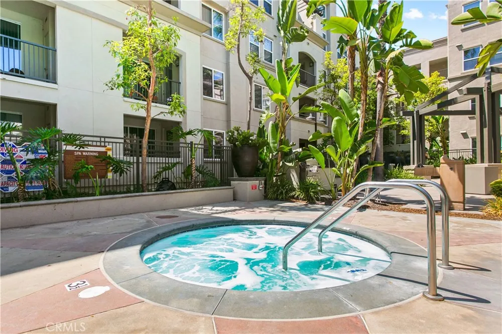 2358 Scholarship Irvine, CA 92612
