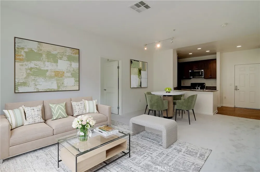 2358 Scholarship Irvine, CA 92612