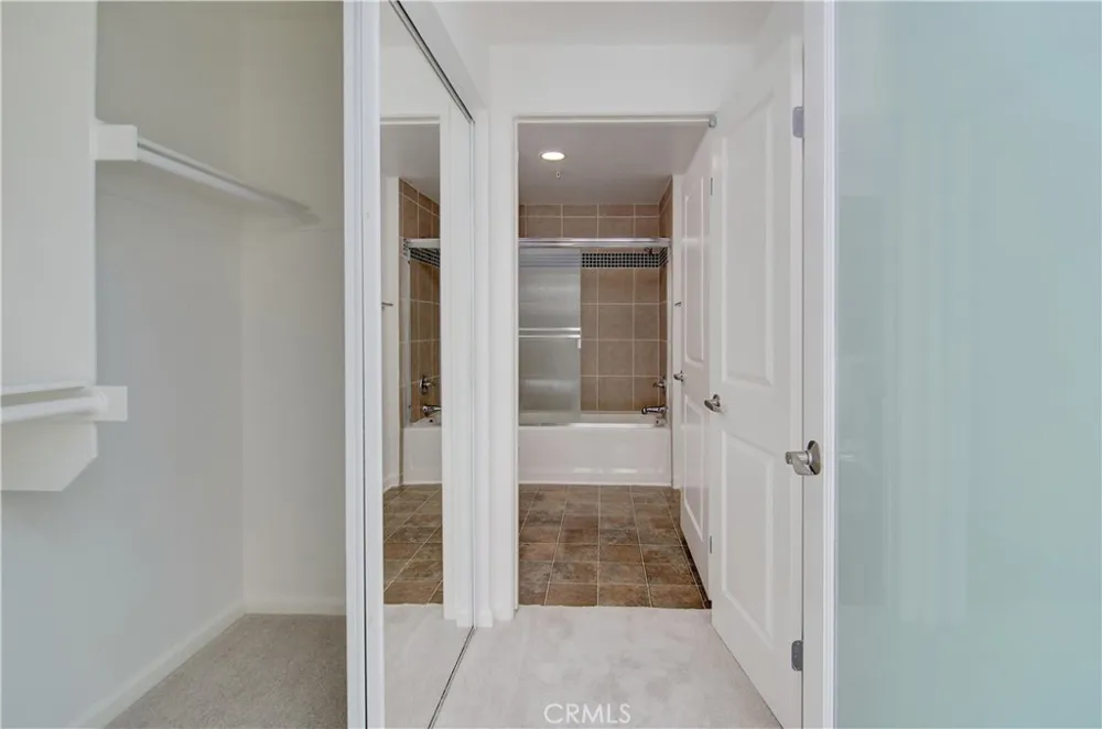 2358 Scholarship Irvine, CA 92612